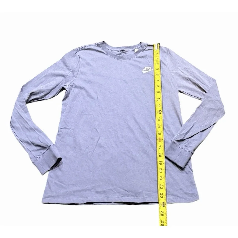 Nike tee women